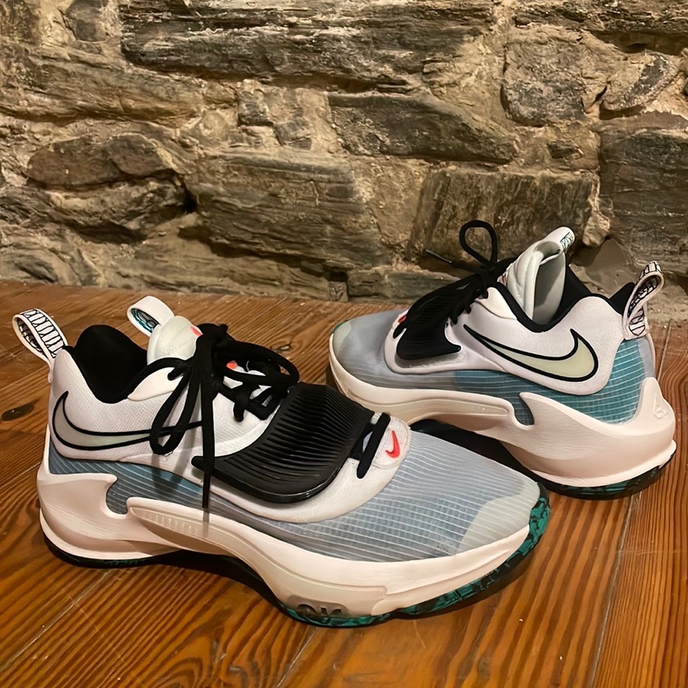 2021 Nike Zoom Freak 3 Teal Blue White Men's Basketball Sneaker Shoes - Size 8.5